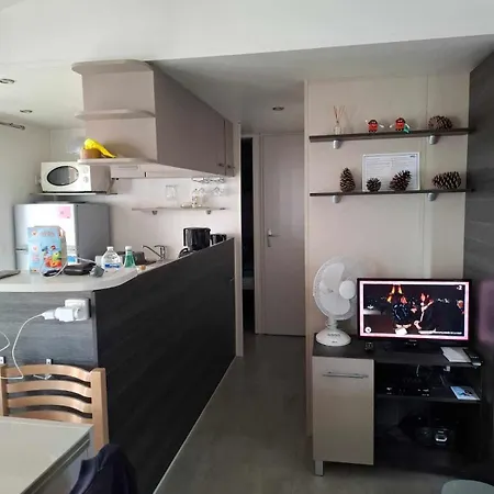 Kemp 181-charmettes *