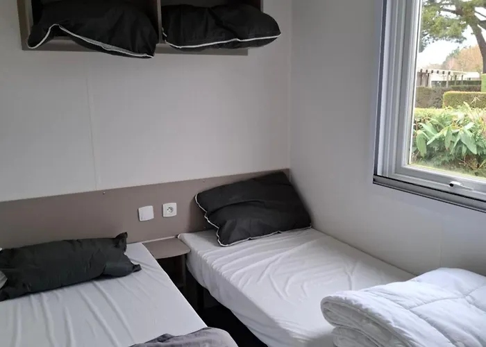 181-charmettes Kemping